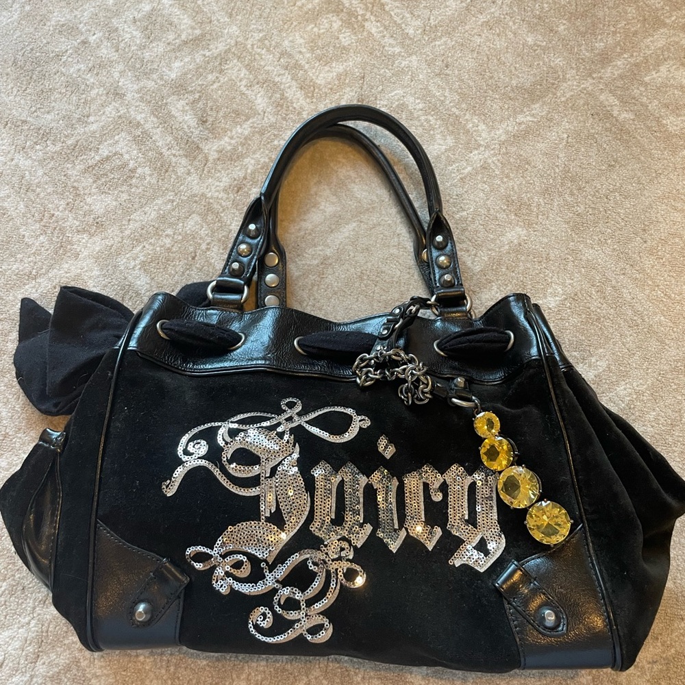 Juicy Couture black velvet daydreamer bag